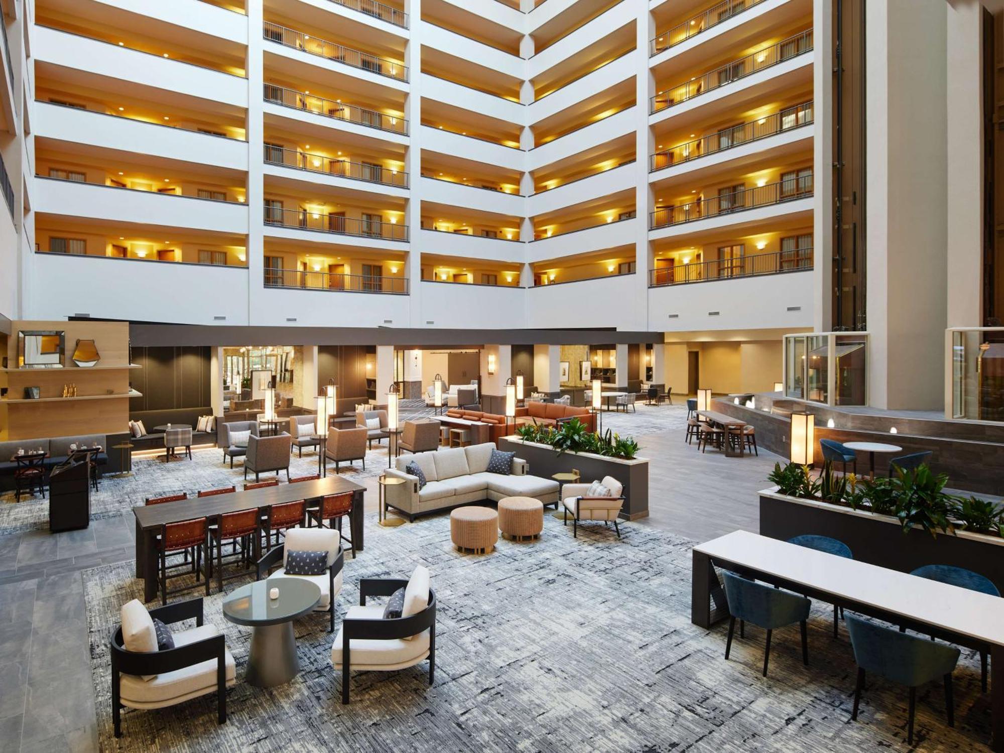 Hilton Charlotte Airport Hotel Exterior foto